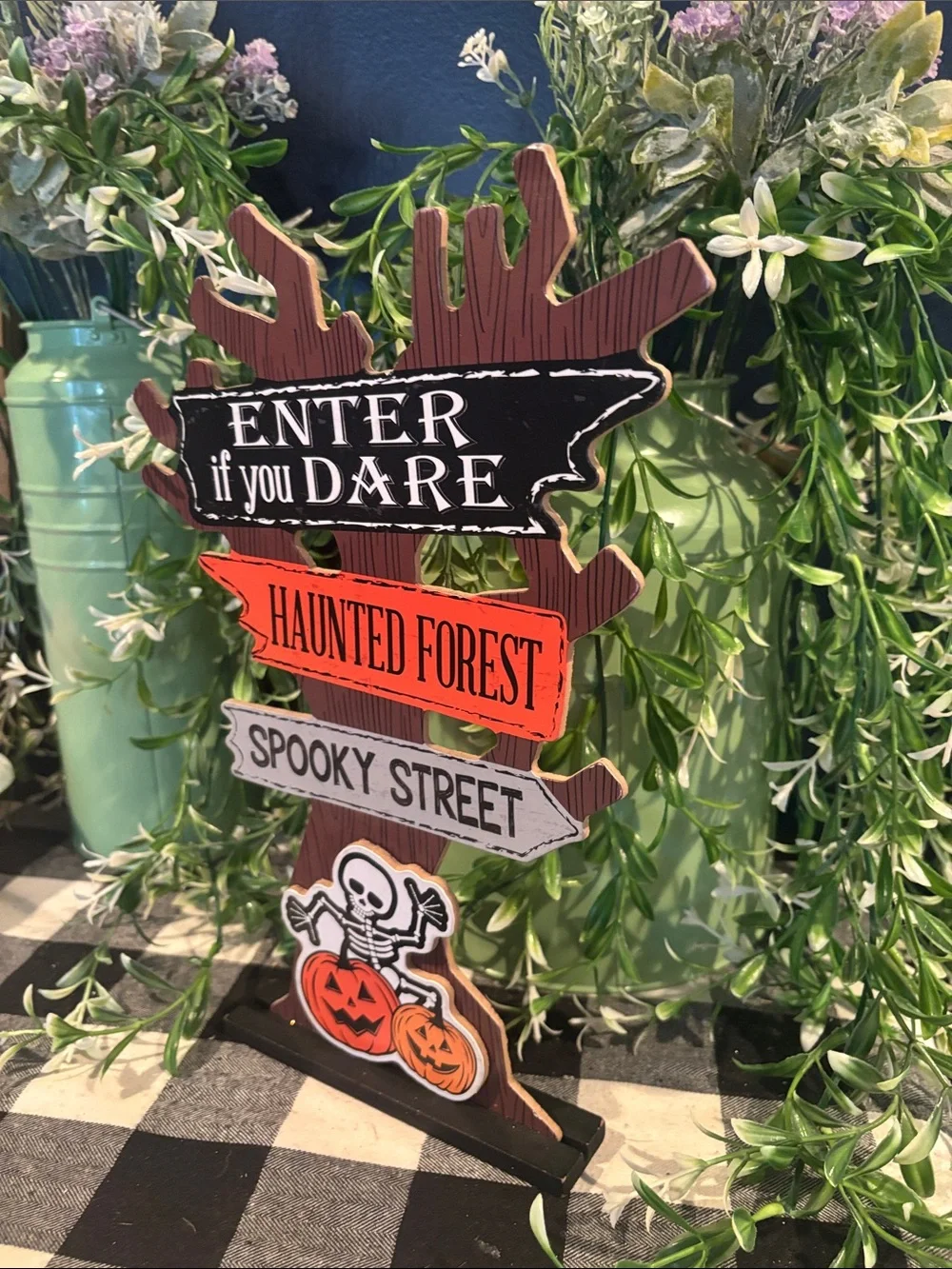 Halloween Sign - Haunted Forest Décor